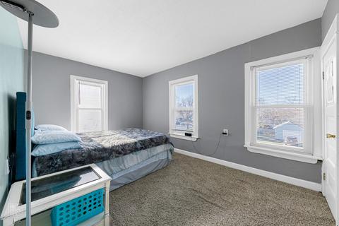 8 S State St, Aurora, IL 60505 photo 9