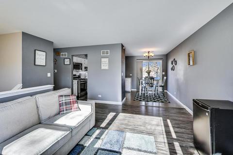 614 W Wegner Rd, Mchenry, IL 60051 photo 5