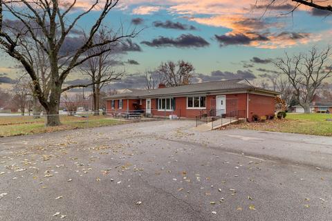 900 N Beech St, Normal, IL 61761 photo 6