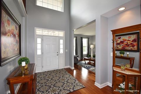 618 Donegal Dr, Elgin, IL 60124 photo 13