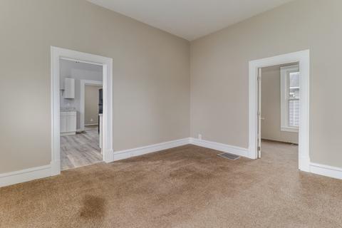 1012 W Front St, Bloomington, IL 61701 photo 13