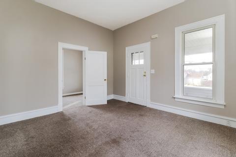 1012 W Front St, Bloomington, IL 61701 photo 15