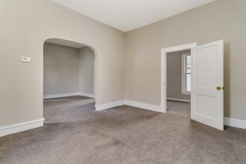 1012 W Front St, Bloomington, IL 61701 photo 14