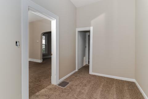 1012 W Front St, Bloomington, IL 61701 photo 24