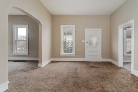 1012 W Front St, Bloomington, IL 61701 photo 12