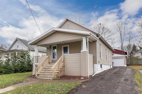1012 W Front St, Bloomington, IL 61701 photo 1