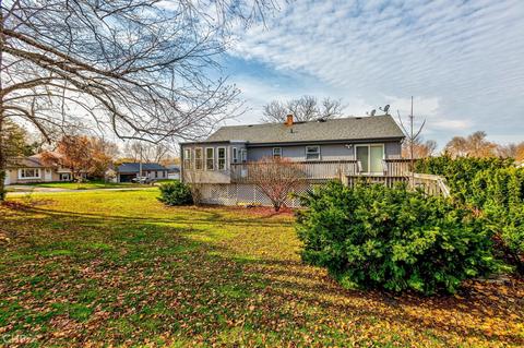 100 Augusta Dr, Mchenry, IL 60050 photo 24