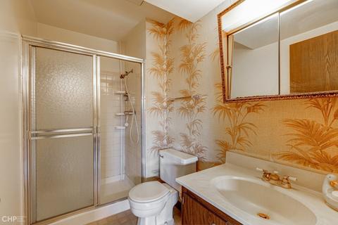 100 Augusta Dr, Mchenry, IL 60050 photo 11