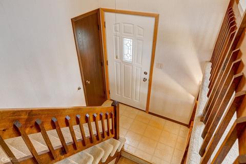 100 Augusta Dr, Mchenry, IL 60050 photo 12