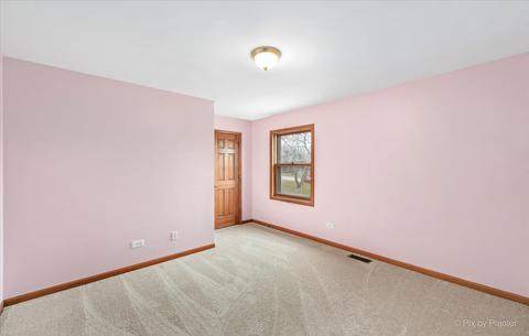 839 Hemlock Dr, Sleepy Hollow, IL 60118 photo 20