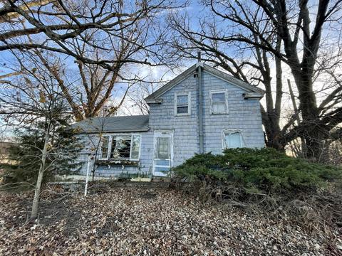 302 E North St, Dover, IL 61323 photo 1