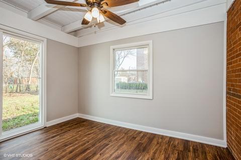 531 W Division St, Itasca, IL 60143 photo 6