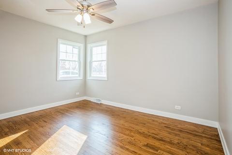 531 W Division St, Itasca, IL 60143 photo 7