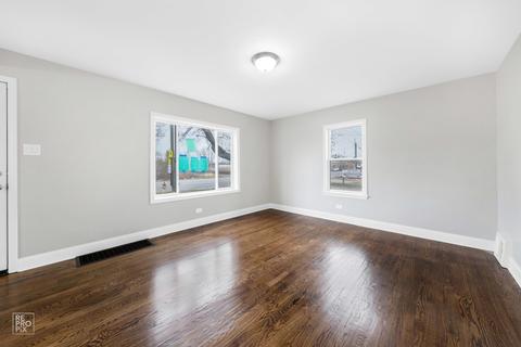 339 E 142nd St, Dolton, IL 60419 photo 3