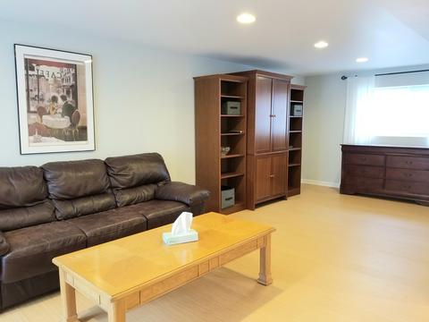 1905 E Pawnee Ln, Mount Prospect, IL 60056 photo 14