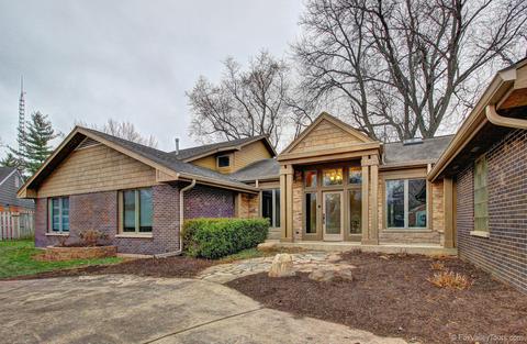 227 Alschuler Ct, Aurora, IL 60506 photo 4