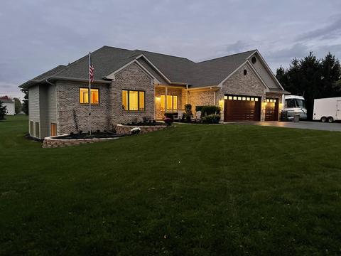 820 Ember Ln, Spring Grove, IL 60081 photo 1