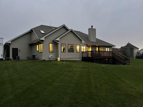 820 Ember Ln, Spring Grove, IL 60081 photo 3