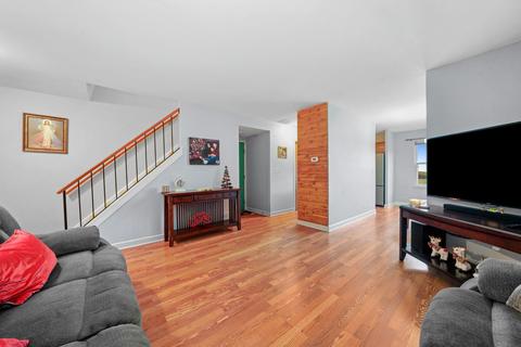 921 Wesley Ln, Algonquin, IL 60102 photo 13