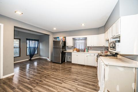 629 N Root St, Aurora, IL 60505 photo 21