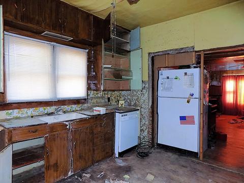 910 E 12th St, Streator, IL 61364 photo 8