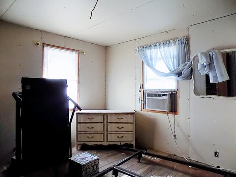 910 E 12th St, Streator, IL 61364 photo 9