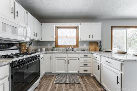 403 Maple Ave, Maple Park, IL 60151 photo 11