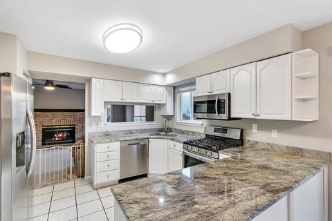 14010 S Lakeridge Dr, Plainfield, IL 60544 photo 5