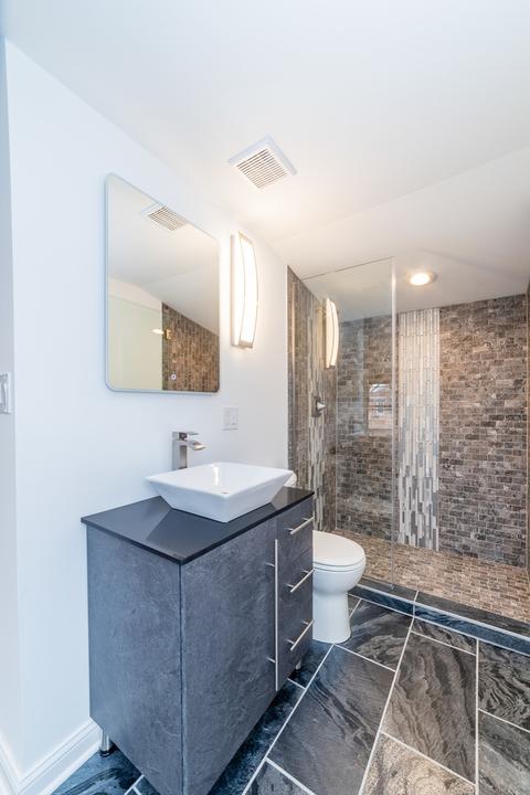 215 E 77th St, Chicago, IL 60619 photo 24