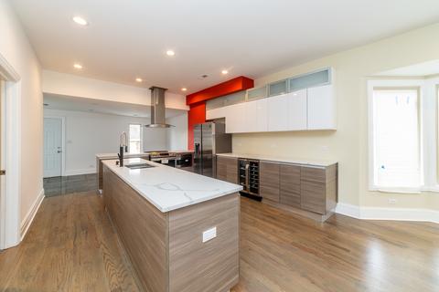 215 E 77th St, Chicago, IL 60619 photo 10