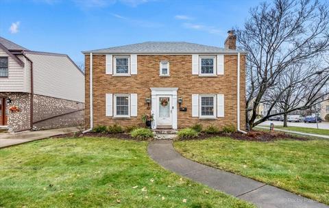 330 N Walnut St, Itasca, IL 60143 photo 2
