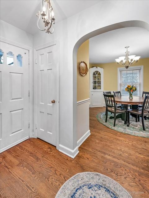 330 N Walnut St, Itasca, IL 60143 photo 4