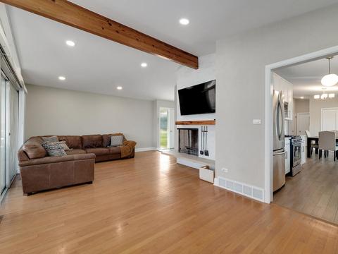 1846 Cherry St, Wheaton, IL 60187 photo 4