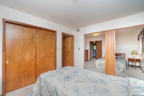 18561 Bock Rd, Lansing, IL 60438 photo 22