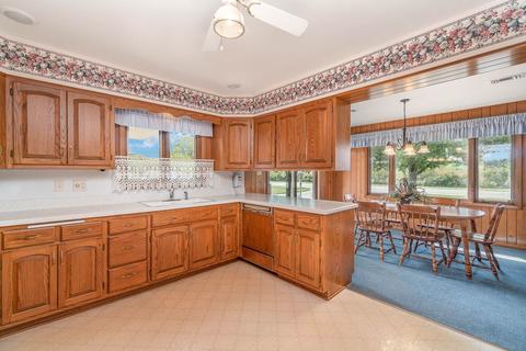 18561 Bock Rd, Lansing, IL 60438 photo 16