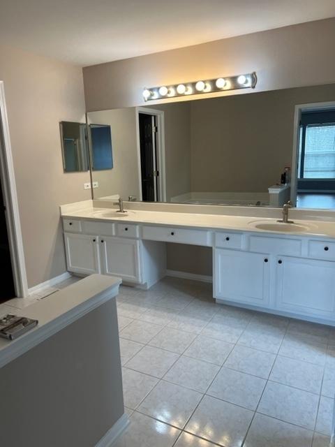 2935 Spinnaker Dr, Aurora, IL 60503 photo 12