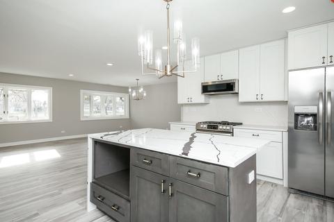 594 Frederick Ln, Hoffman Estates, IL 60169 photo 8