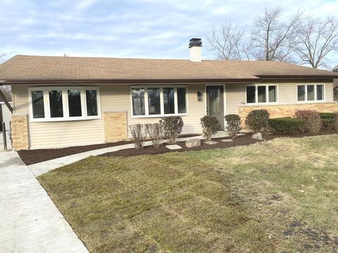594 Frederick Ln, Hoffman Estates, IL 60169 photo 2