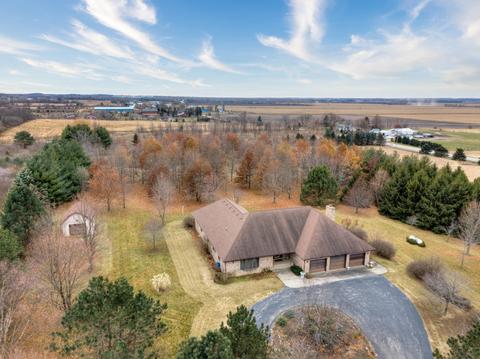 20501 Hebron Rd, Harvard, IL 60033 photo 4