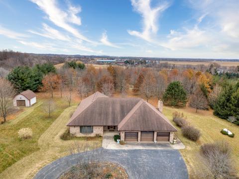 20501 Hebron Rd, Harvard, IL 60033 photo 3