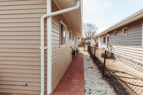 4428 Adele Ln, Oak Forest, IL 60452 photo 38