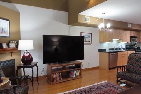 1 E Main St #409, Champaign, IL 61820 photo 9