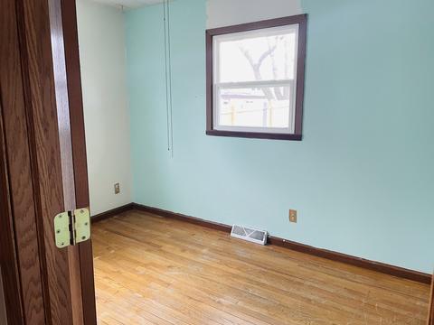 1435 Summit Ave, Aurora, IL 60505 photo 7