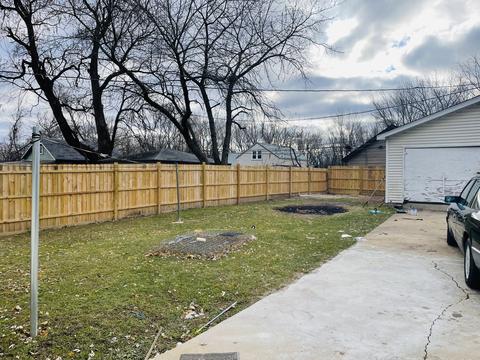 1435 Summit Ave, Aurora, IL 60505 photo 15