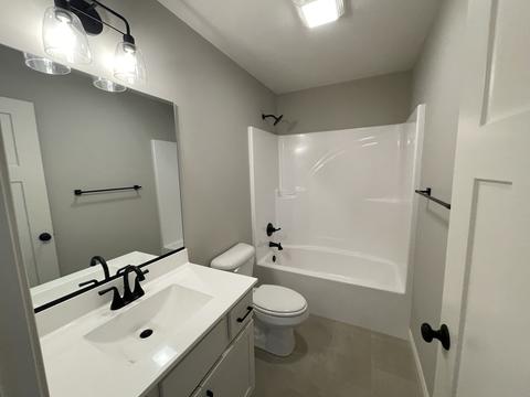 1013 Bach Dr, Bloomington, IL 61704 photo 12