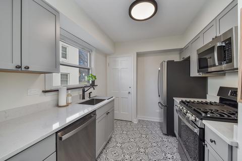 349 E Harrison Ave, Wheaton, IL 60187 photo 7