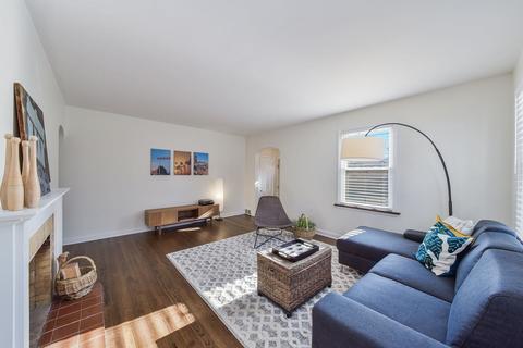 349 E Harrison Ave, Wheaton, IL 60187 photo 4