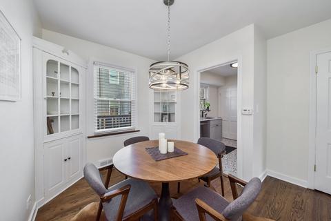 349 E Harrison Ave, Wheaton, IL 60187 photo 5