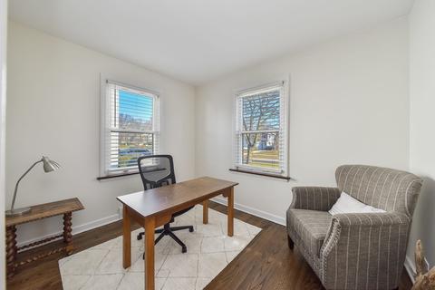 349 E Harrison Ave, Wheaton, IL 60187 photo 12
