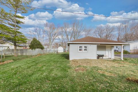 1703 Meadow Ln, Mchenry, IL 60050 photo 20